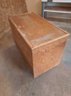 Rolling Bench/Storage Box
