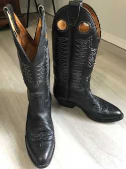 Boulder cowboy boots
