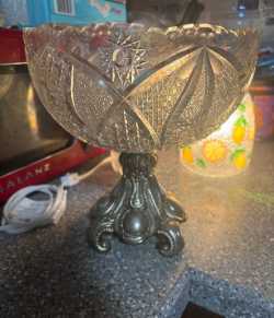 Heavy crystal dish 