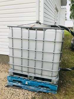 Water tote