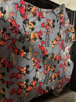 Women’s Disney scrub to