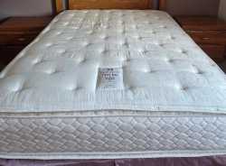 Queen size bed