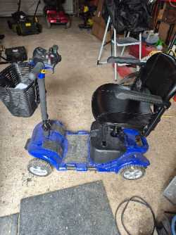 Mobility scooter