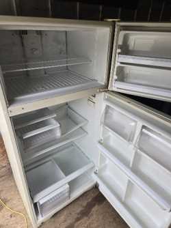 Kenmore Refridgerator