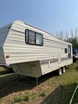 25ft fifth wheel camper
