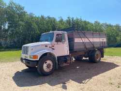 1995 International Dump 