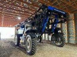 2012 New Holland Sprayer