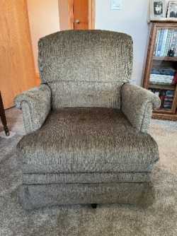 Swivel Rocker Chair