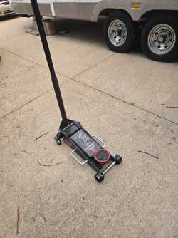 3 ton floor jack