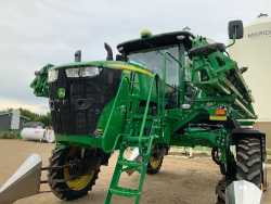 John Deere R4030