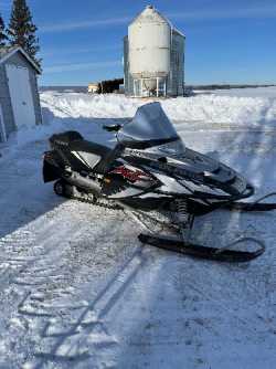 Polaris Snowmachine For S